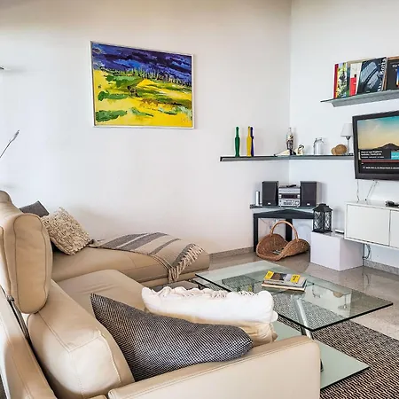 Апартаменты La Perla By Interhome Gambarogno